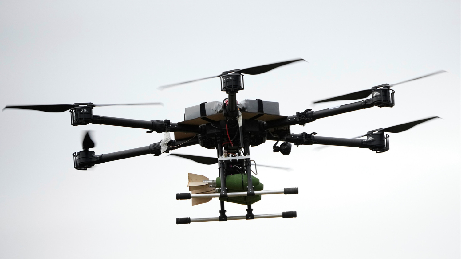 Des drones non identifiés survolent l'espace aérien européen