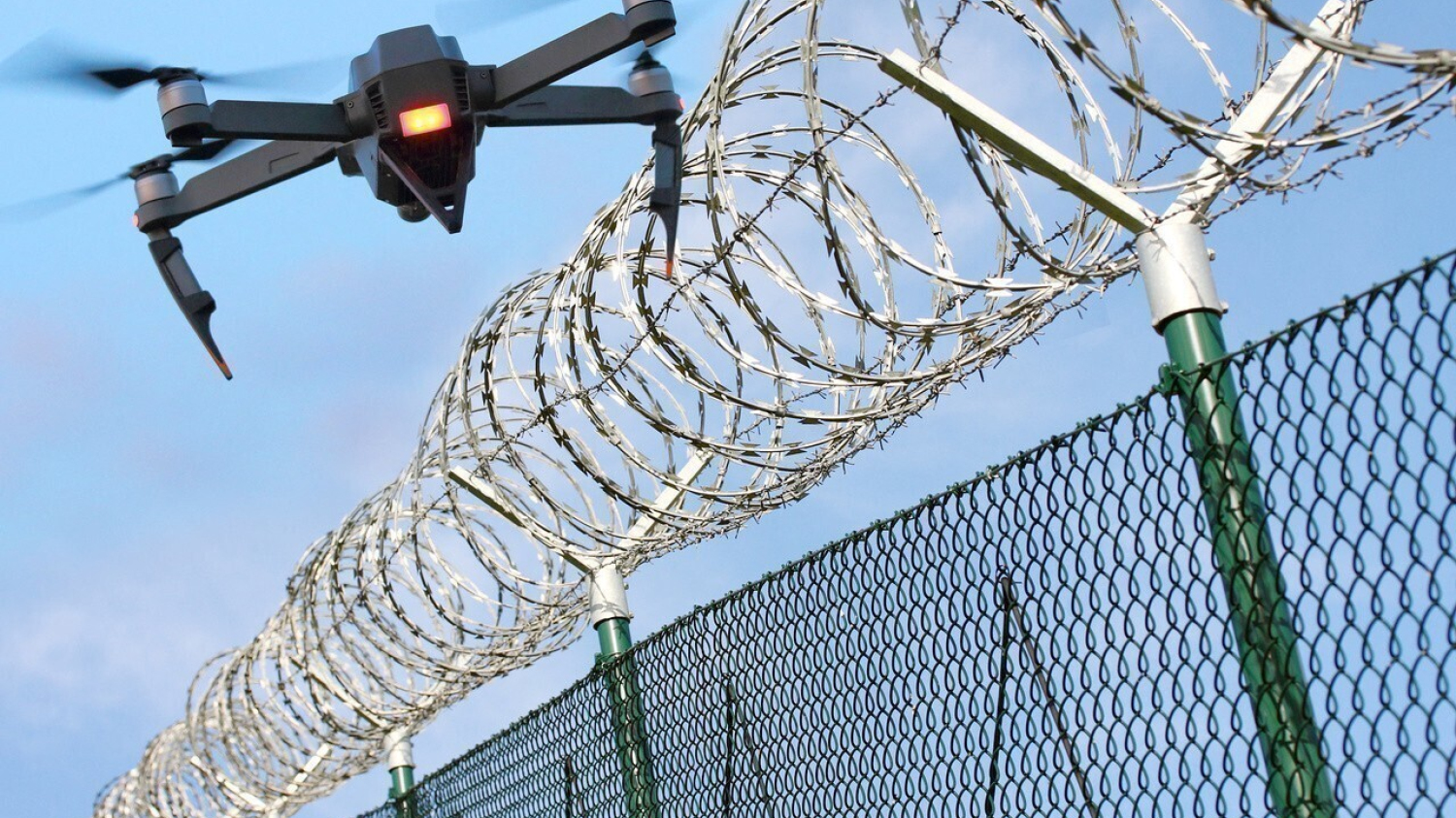 Essonne : un détenu de Fleury-Mérogis se fait livrer 402 g de viande par drone dans sa cellule