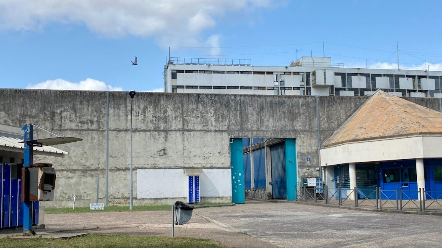"Faudra-t-il attendre un incident plus grave ?" : les livraisons par drone à la prison de Bordeaux s’intensifient