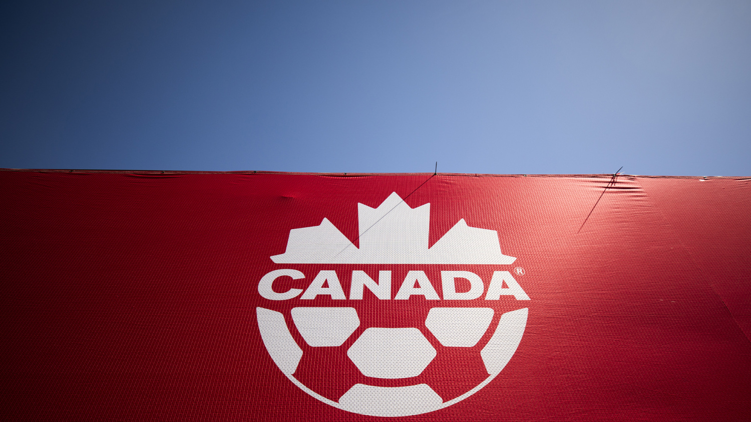 Les équipes nationales de soccer du Canada auraient eu recours aux drones depuis des années