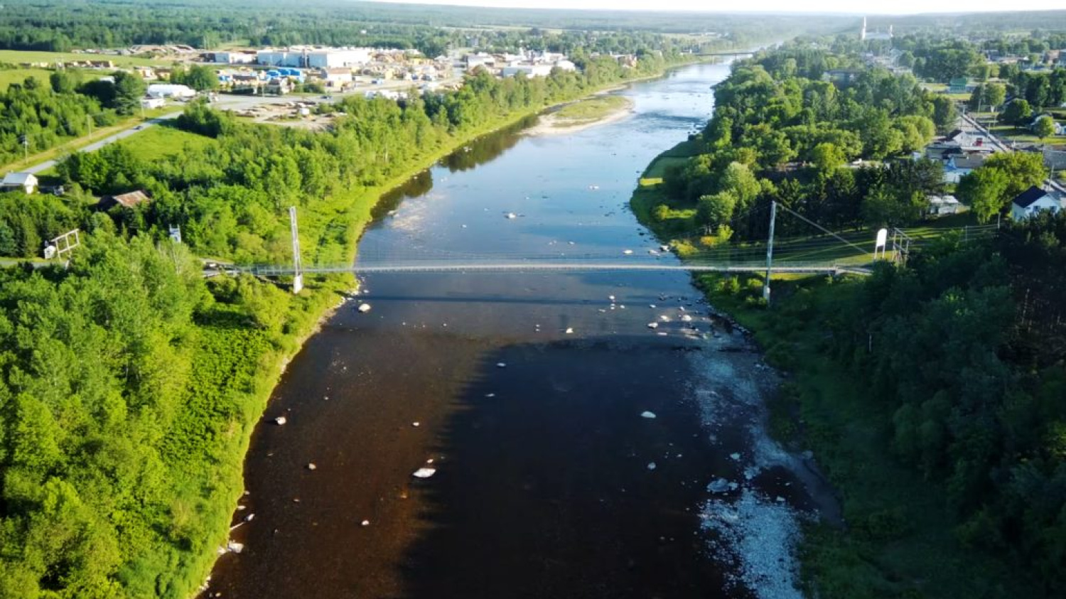 La rivière Chaudière en drone: Une réalisation signée Denis Breton 