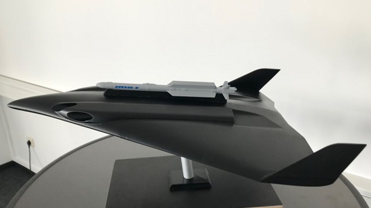 Les allemands Diehl Defence et Polaris vont développer un drone spatial armé de missiles air-air IRIS-T 