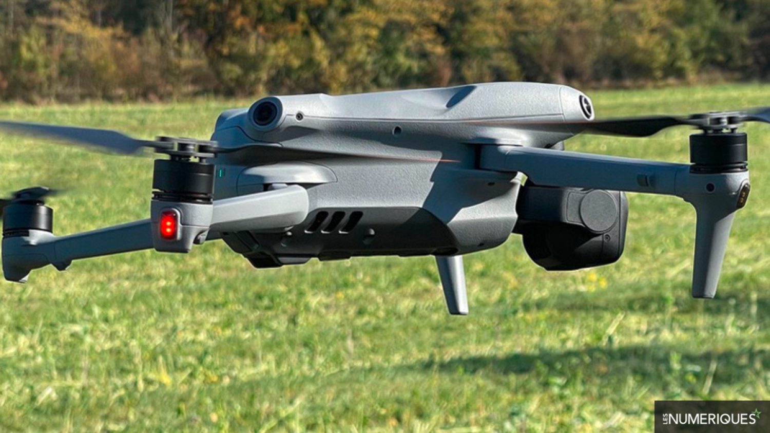 Black Friday 2025 – Le drone DJI Air 3S Drone DJI Air 3S Fly More Combo RC-N3 "5 étoiles" à 1 052,00 € (-10%)