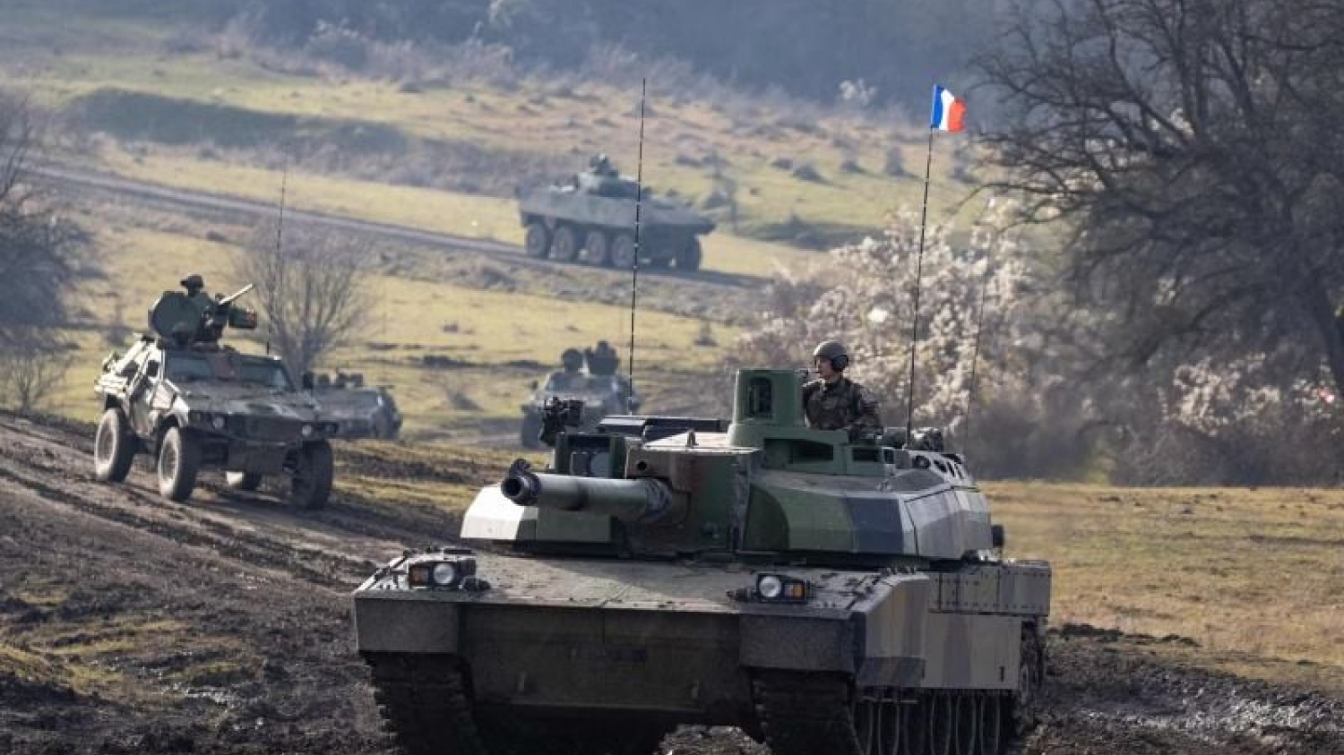 France: enquête après un vol de drone au dessus d'un convoi de chars Leclerc