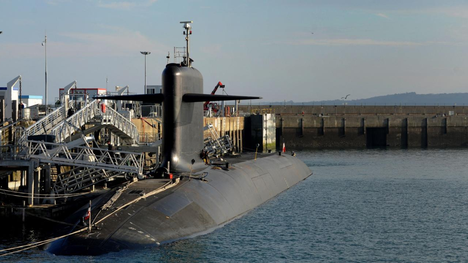 Drones au-dessus de la base navale de l’Ile-longue : les autorités françaises assument une nouvelle fois la discrétion