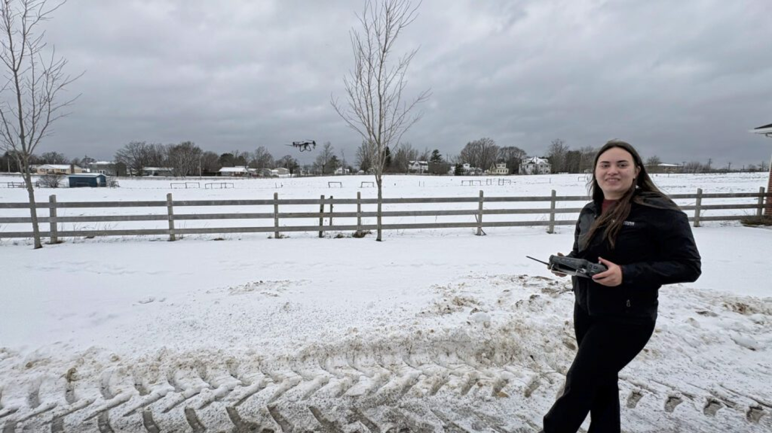 N.-É.: des chercheurs étudient l'utilisation de drones pour la pulvérisation de pesticides