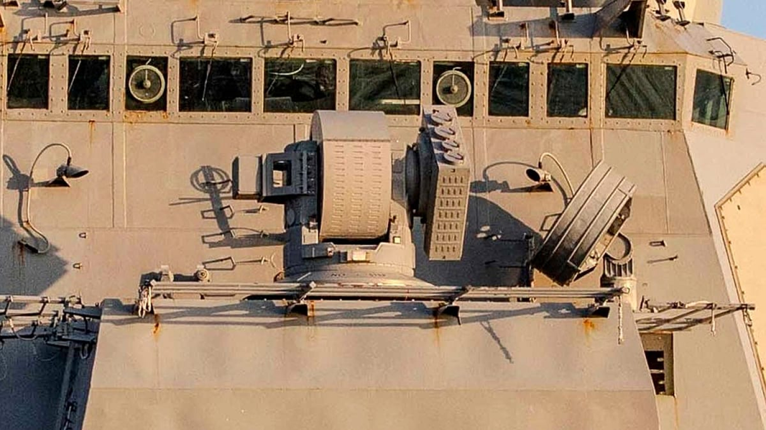 HELIOS, le laser américain antidrones extrêmement bon marché