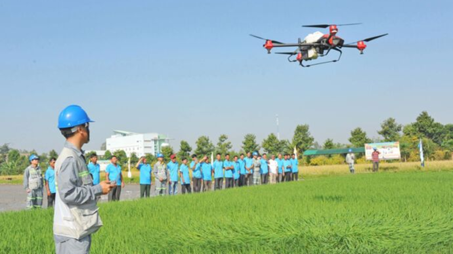 Stratégie nationale de développement des UAV et orientations de Hanoï