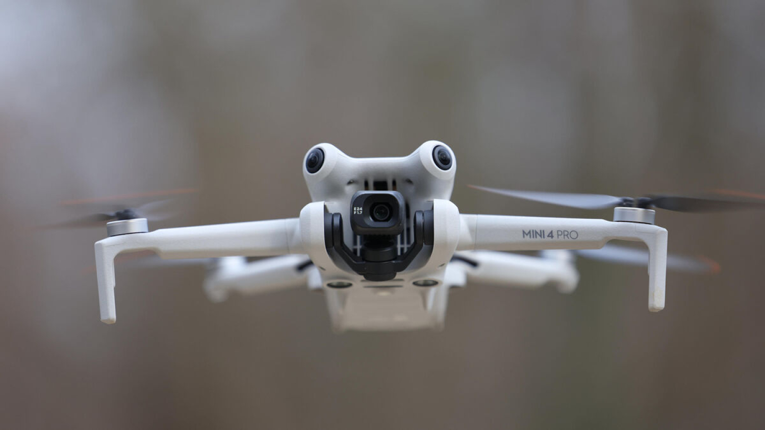 Survol de sites sensibles par des drones : des agents privés auront-ils le droit de tirer dessus ?