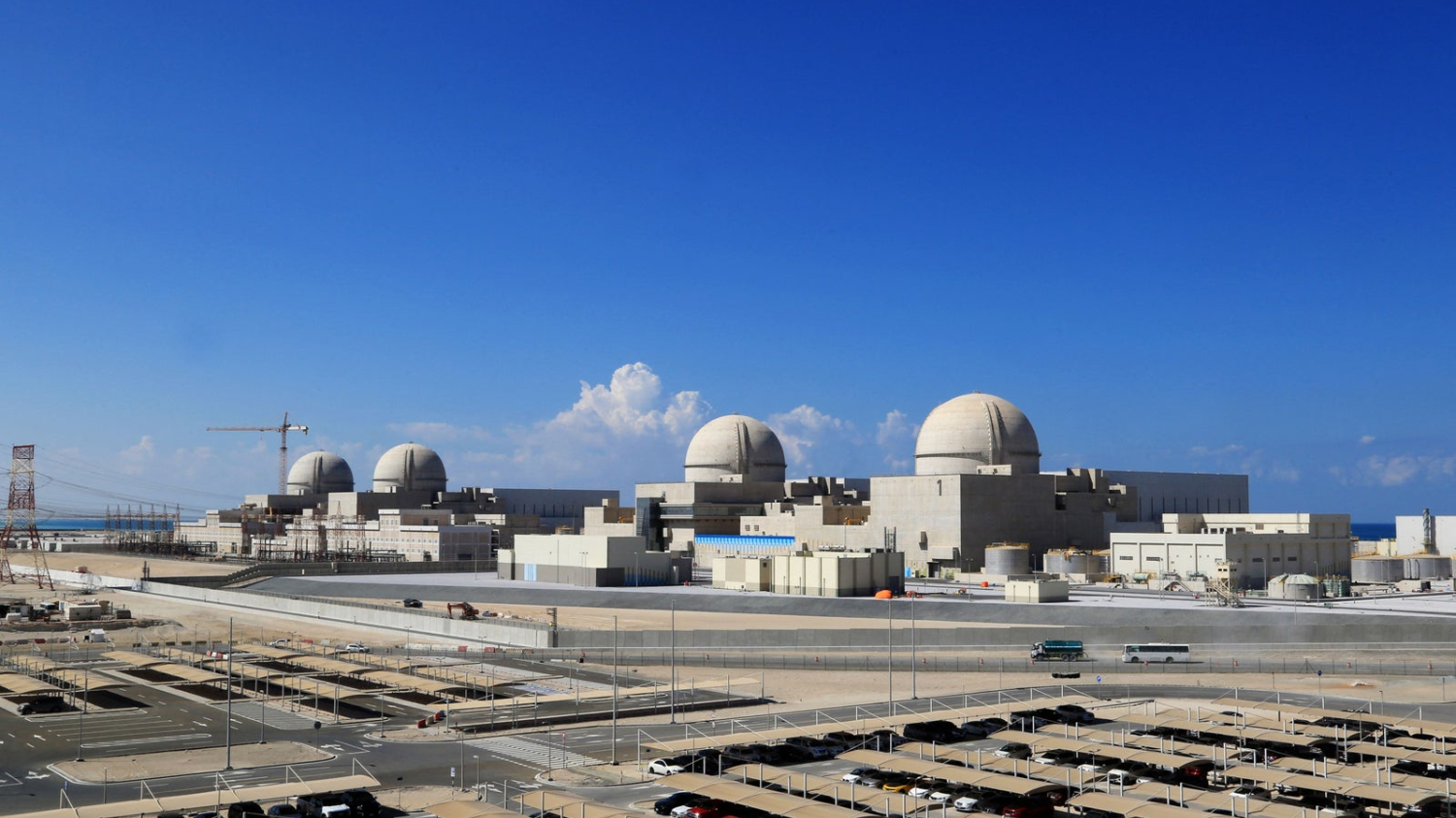 Une frappe de drones près d’une centrale nucléaire aux Émirats cause…