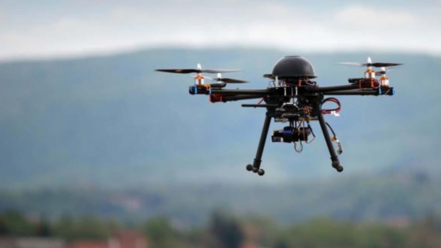 De plus en plus de contrebande dans les prisons du Québec grâce aux drones: existe-t-il un moyen de les freiner?
