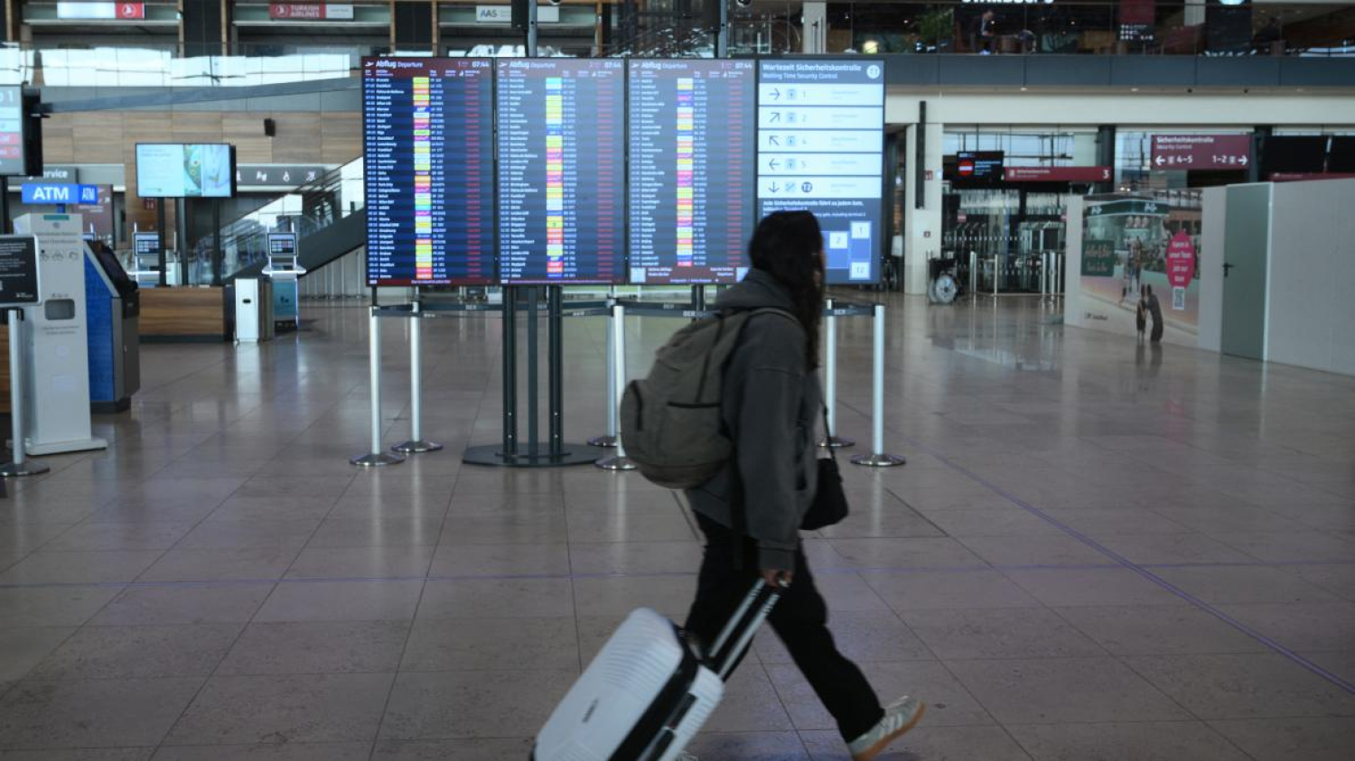 « Nous prenons très au sérieux la menace » : un grand aéroport européen se dote d’un système de détection de