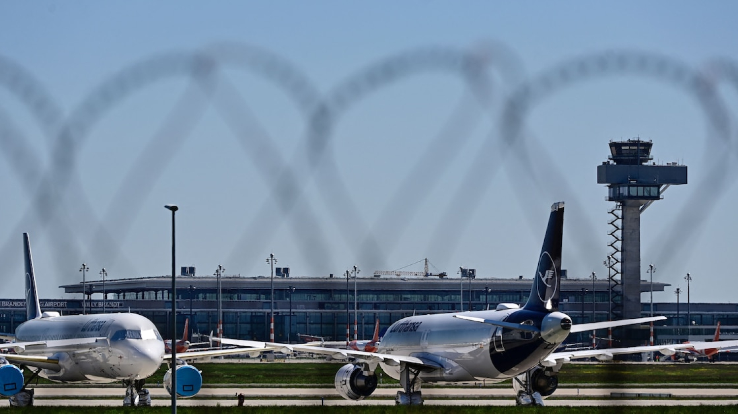 Un drone détecté à l'aéroport de Berlin : le trafic aérien brièvement suspendu
