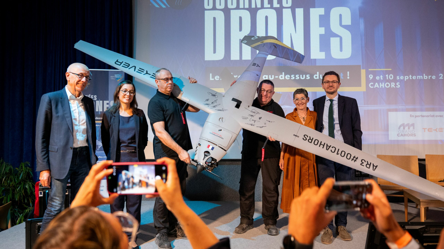 TEKEVER présente son 1er drone AR3 produit à Cahors