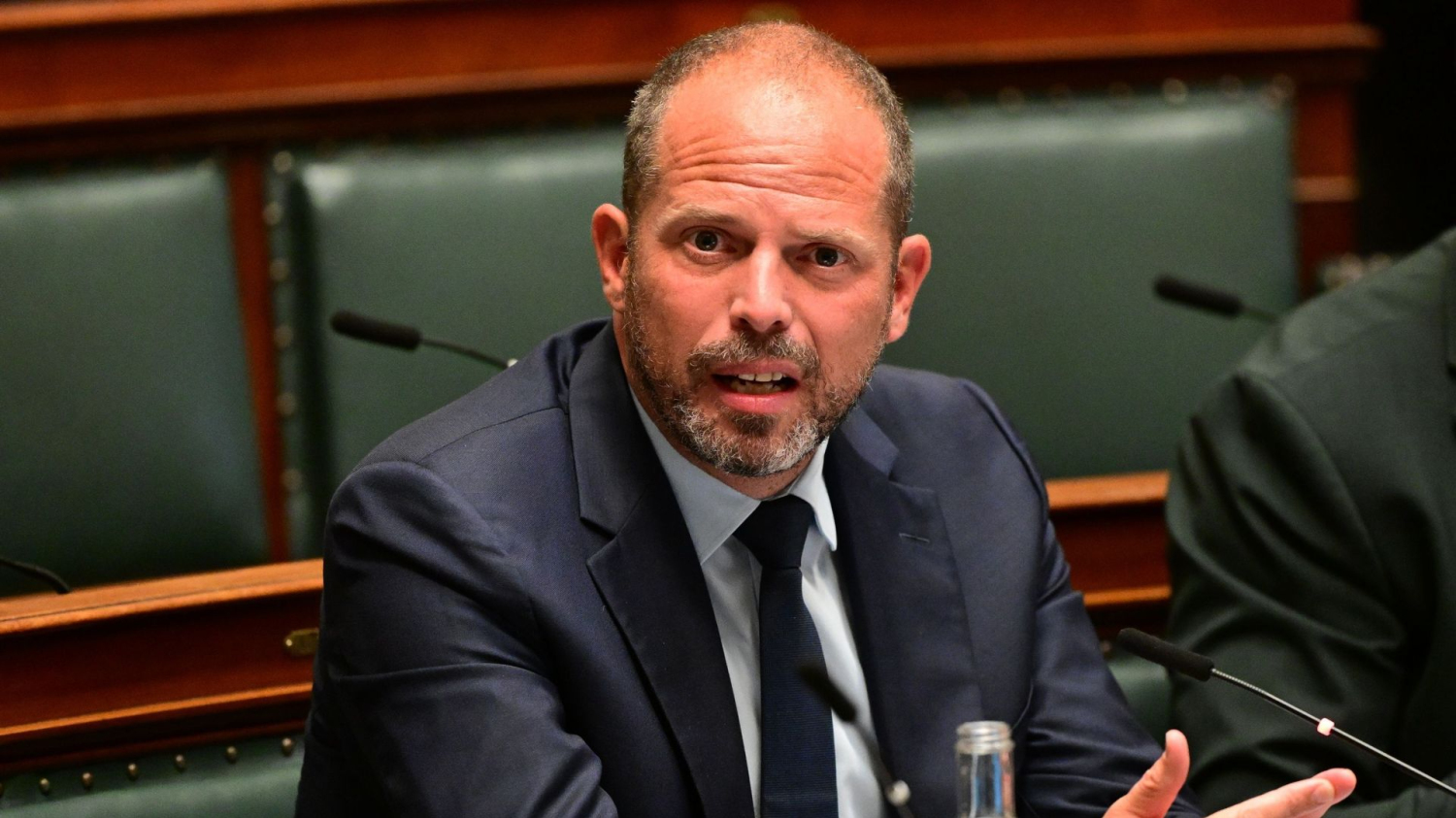 Achat controversé de matériel anti-drone : la justice ne constate aucune infraction pénale 