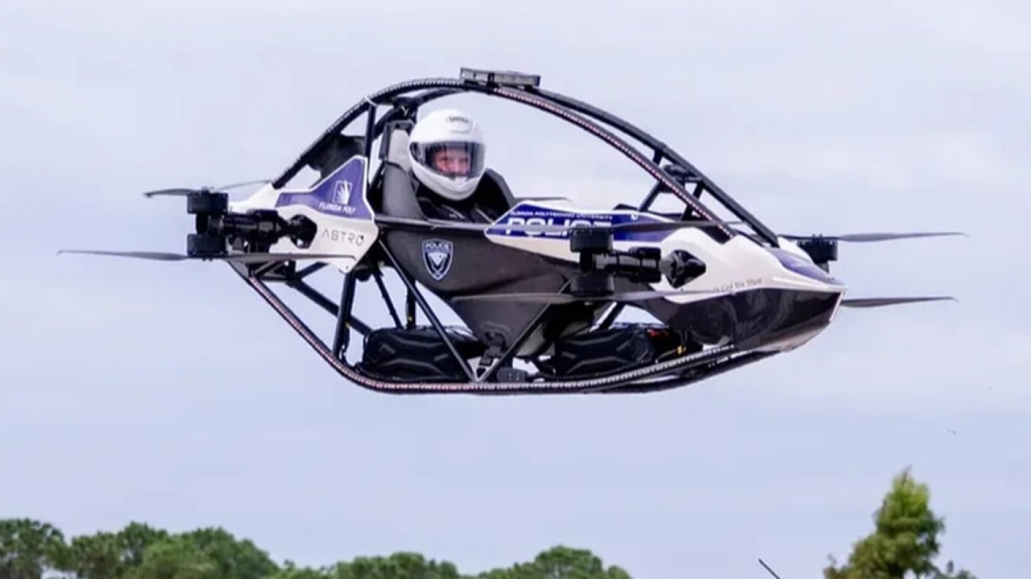 Les États-Unis testent un drone personnel pour les opérations de patrouille et de sauvetage.