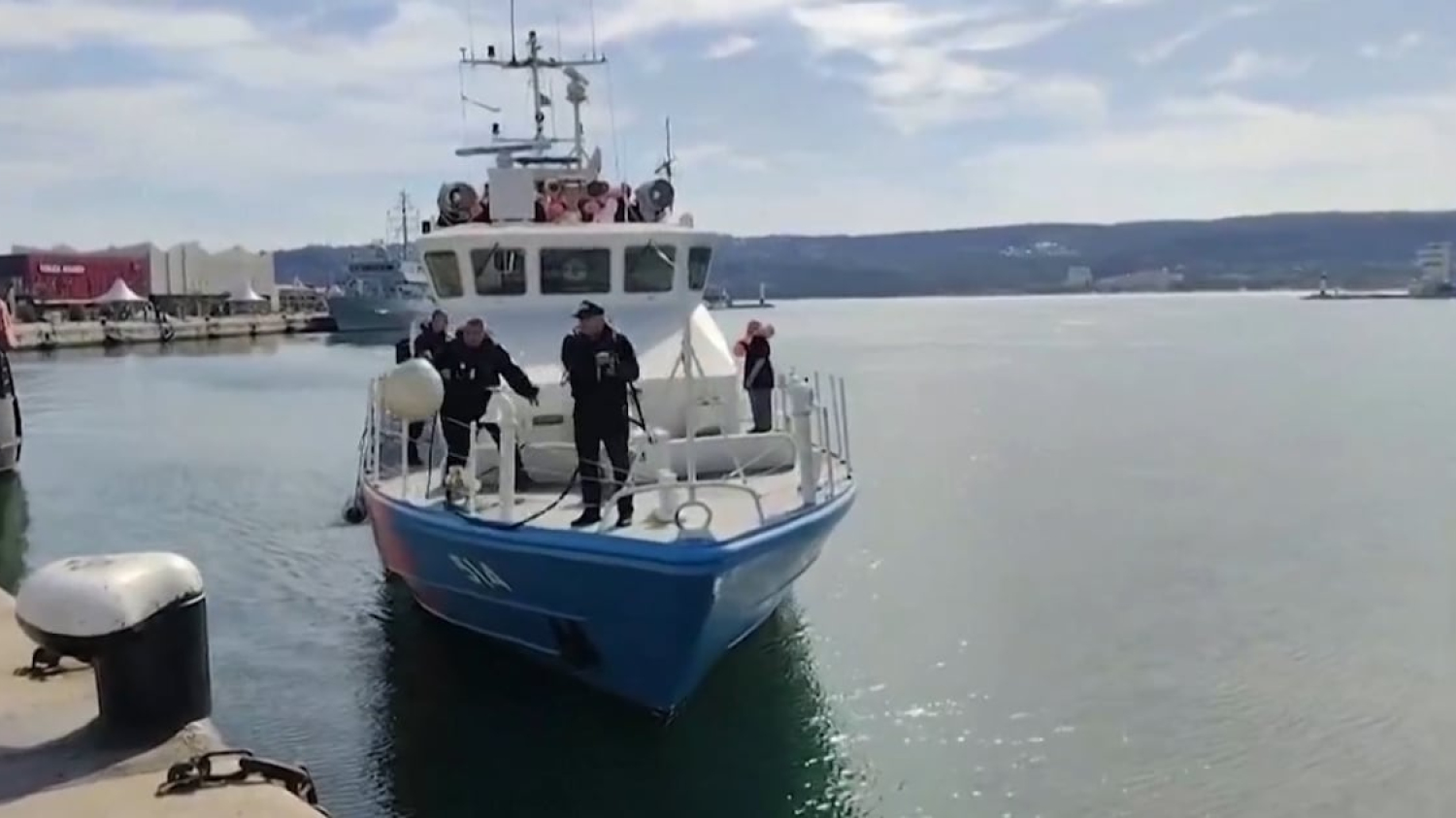 La Bulgarie met fin aux recherches pour retrouver l’équipage d’un navire coulé par un drone