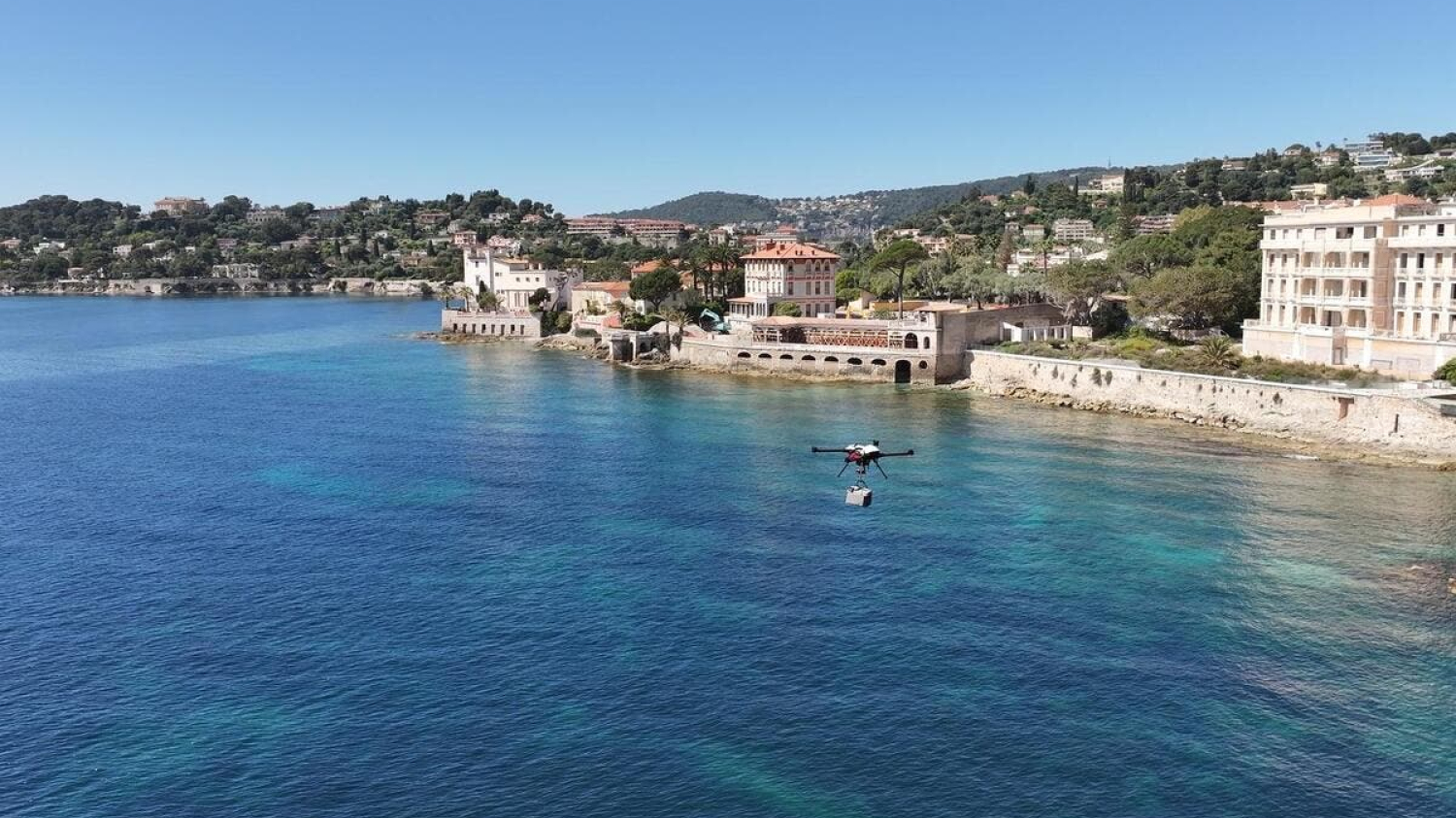 Stratégie : cette startup de la Côte d’Azur qui livre par drone les navires au mouillage ouvre son capital pour accélérer son développement commercial