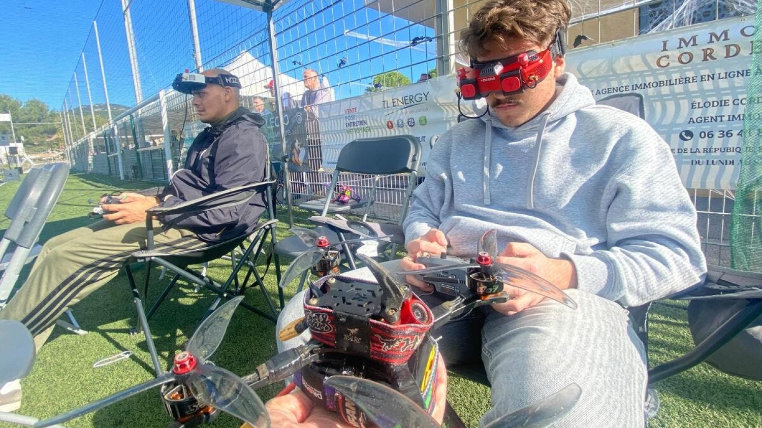 « Un circuit fluide, technique et sympa » : les pilotes de drones se font plaisir dans ce village du Var