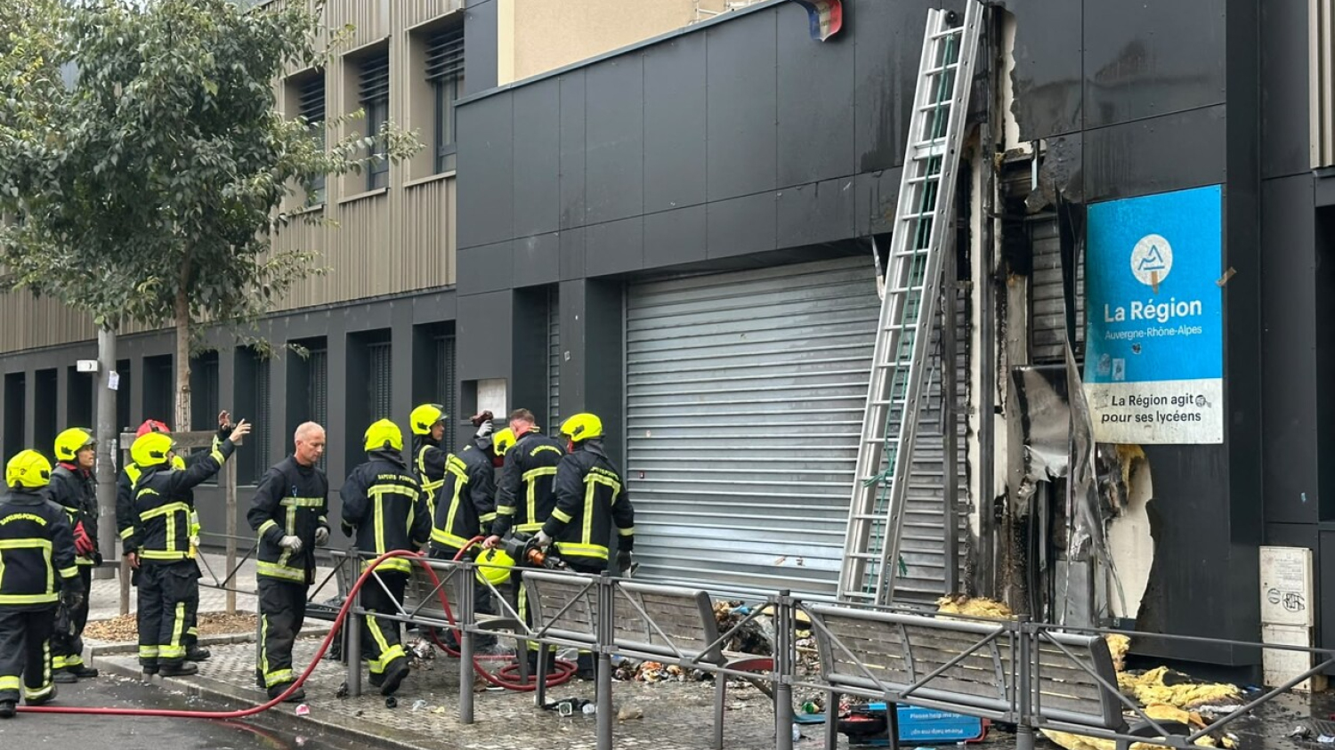 Lycée incendié, collégien blessé, usage de drone : la mobilisation lycéenne ne faiblit pas à Lyon ce jeudi
