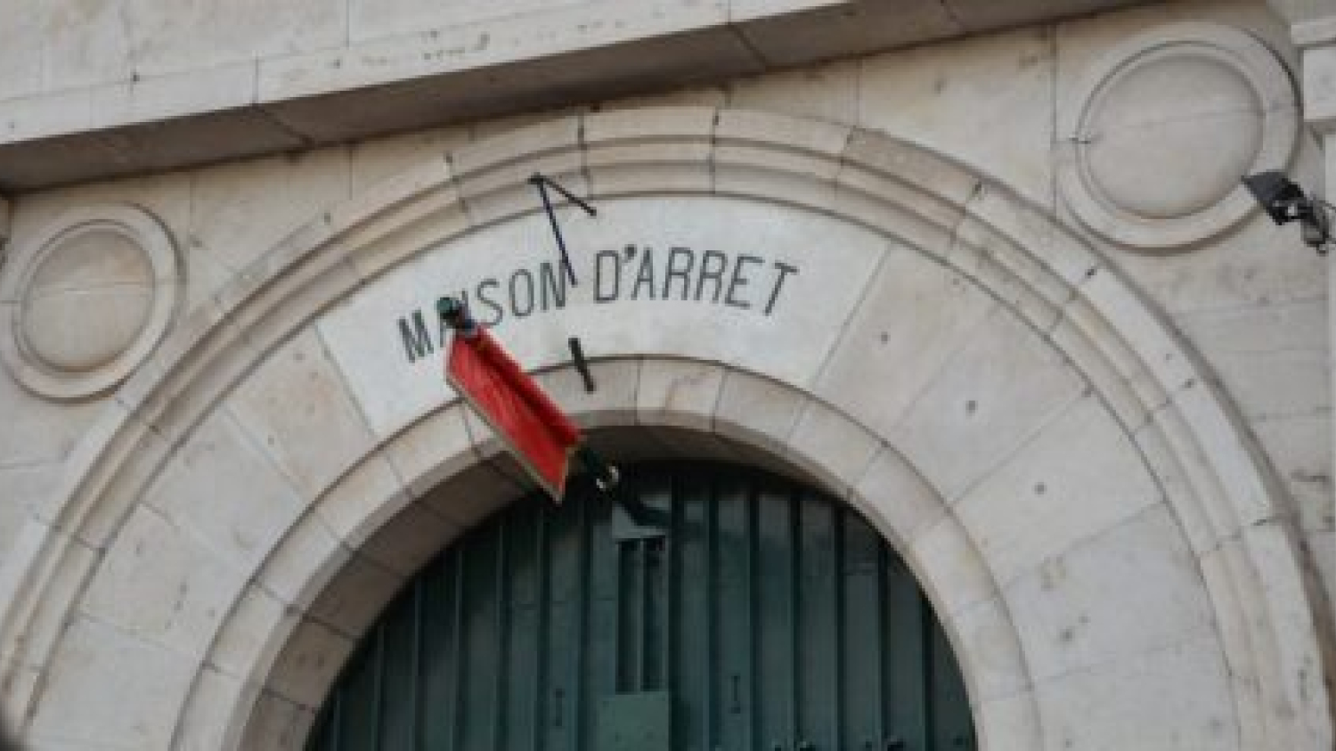 Les policiers interceptent un drone qui livrait des cigarettes à la maison d’arrêt de Besançon